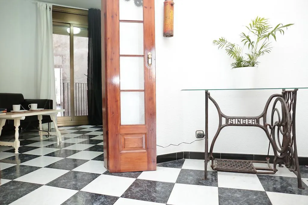 Apartment On Carrer De La Diputacio 133 location